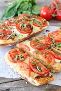 Caprese garlic bread