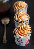 Chocolate buttermilk cupcakes with Earl Grey buttercream & salted caramel