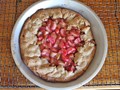 Gluten-free rhubarb pie with sorghum crust