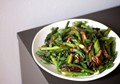 Stir-fried asparagus with shiitake mushrooms