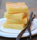 Vanilla bean blondies